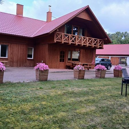 Guest House Vilcini Bernati Bagian luar foto
