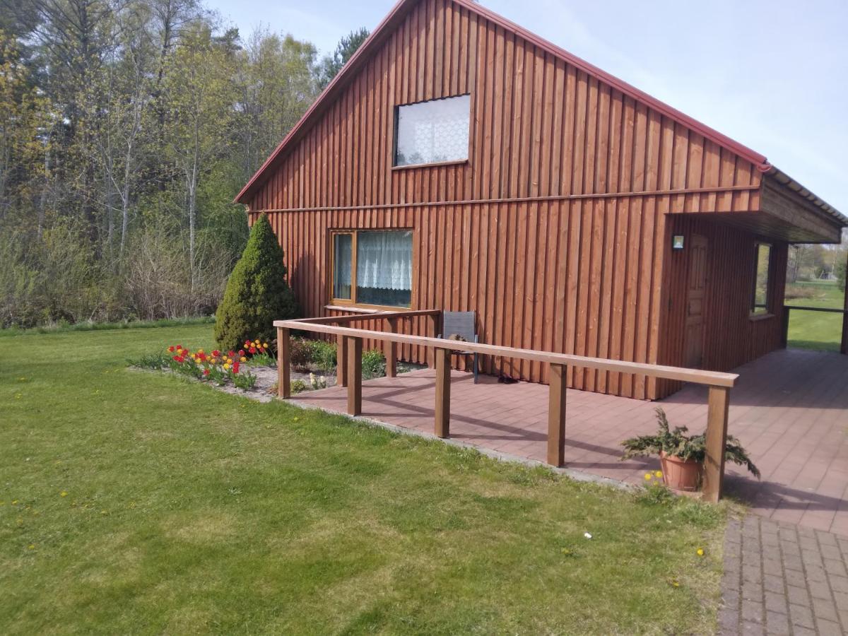 Guest House Vilcini Bernati Bagian luar foto