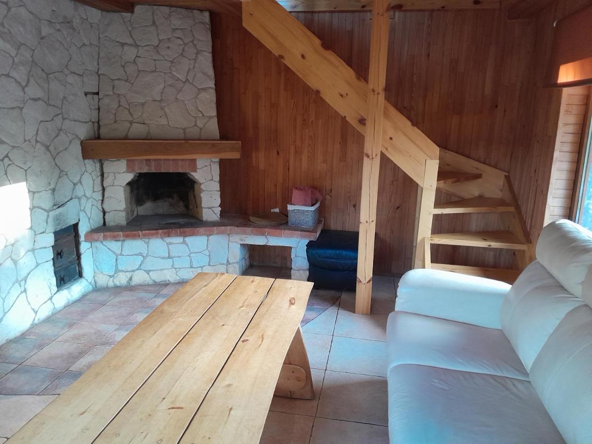 Guest House Vilcini Bernati Bagian luar foto
