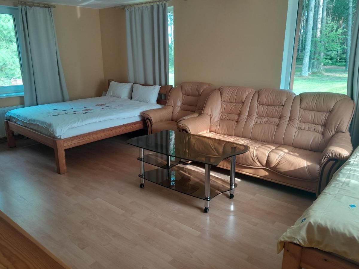 Guest House Vilcini Bernati Bagian luar foto