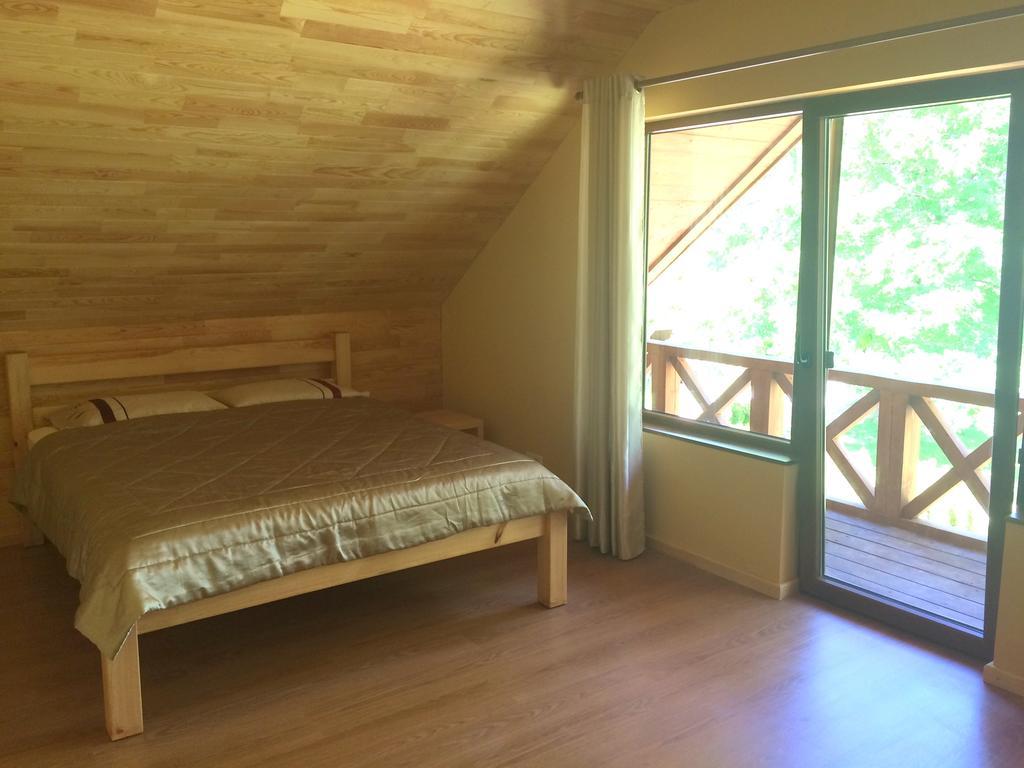 Guest House Vilcini Bernati Ruang foto