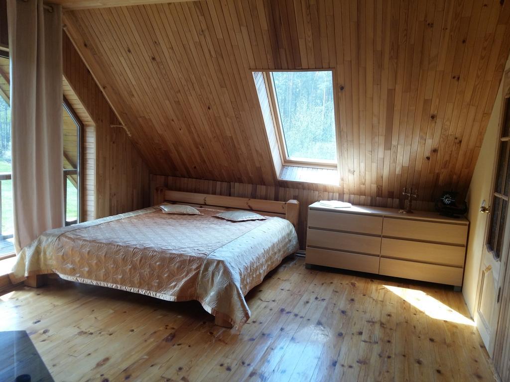 Guest House Vilcini Bernati Bagian luar foto