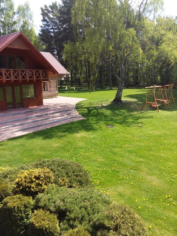 Guest House Vilcini Bernati Bagian luar foto