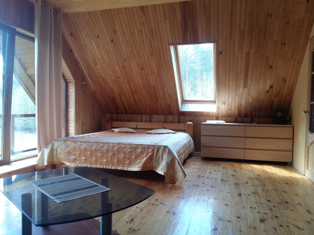 Guest House Vilcini Bernati Bagian luar foto