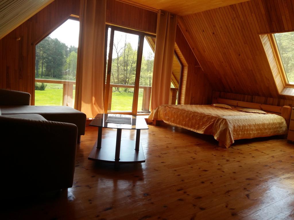 Guest House Vilcini Bernati Bagian luar foto